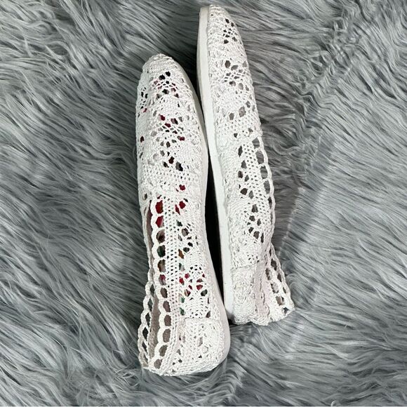 Bobbiebrooks crochett shoes - Picture 4 of 7